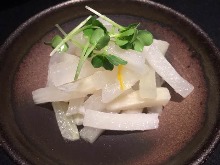 Daikon radish and yuzu