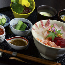 Seafood rice bowl