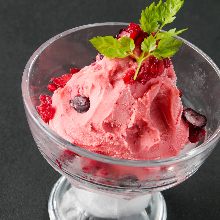 Strawberry milk ice cream