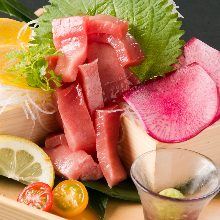 Tuna sashimi