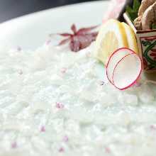 Live thread-sail filefish sashimi