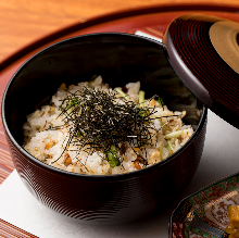 Mackerel and Japanese wild parsley rice