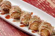 Takoyaki (octopus balls)