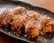 Takoyaki (octopus balls)