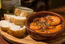 Shrimp al ajillo with baguette
