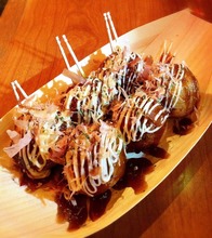 Takoyaki (octopus balls)