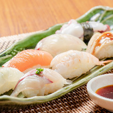 Assorted nigiri sushi, 7 kinds