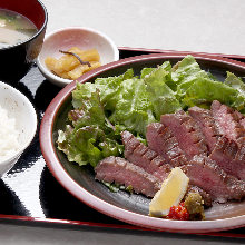 1,518 JPY Set 1,518 JPY Set