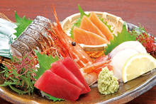 Assorted sashimi