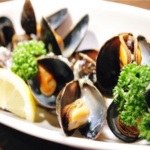 Mussels steamed in wine