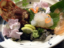 Sugata-zukuri (sliced sashimi served maintaining the look of the whole fish)