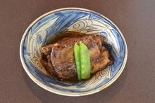 Okinawan-style stewed pork spare rib rice bowl