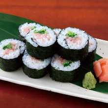 Negi toro (minced tuna with green onions) sushi rolls