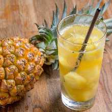 Fresh Pineapple Sour