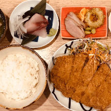 Pork cutlet meal set