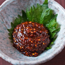 Offal hotpot (spicy miso flavor)