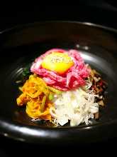 Stone grilled tartare bibimbap