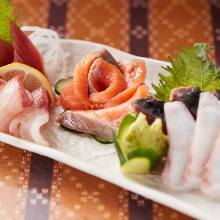 Assorted sashimi