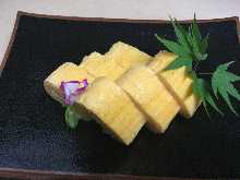 Japanese-style rolled omelet