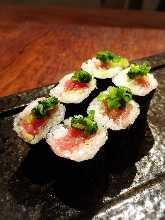 Negi toro (minced tuna with green onions) sushi rolls