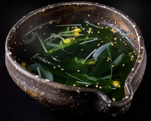 Wakame seaweed soup