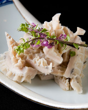 Hachinosu (reticulum / second stomach chamber)