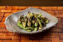 Edamame (roasted or boiled)