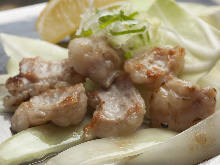 Horumon yaki (grilled offal)