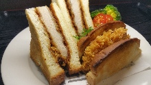 Cutlet sandwich