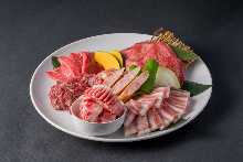 (2-3 people)Carefully selected.Ryuokan platter