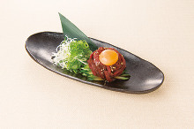 Horse meat tartare