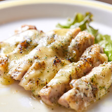 Grilled chicken and herb