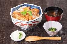 Pork cutlet rice bowl