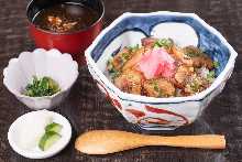 Roasted pork rice bowl