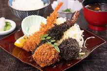 Assorted deep-fried foods