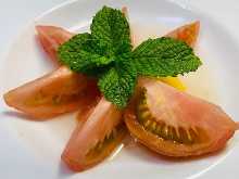 Tomato salad