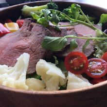 Roast beef salad