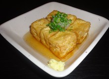 Deep-fried tofu in broth