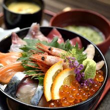 Seafood rice bowl