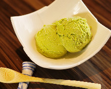 Matcha ice cream