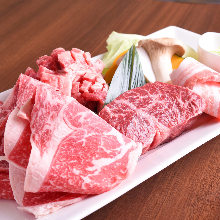 Yakiniku (grilled meat) Yakiniku (grilled meat)