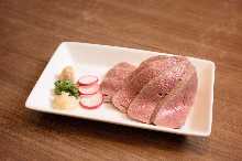 Slow-cooked beef liver sashimi