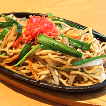 Yakisoba noodles with sauce