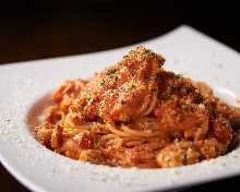 Creamy chicken and tomato pasta Creamy chicken and tomato pasta