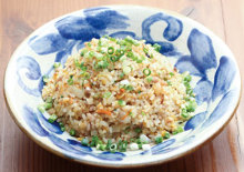 Fried rice with garlic