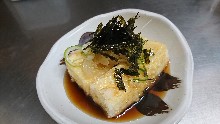 Deep-fried tofu in broth