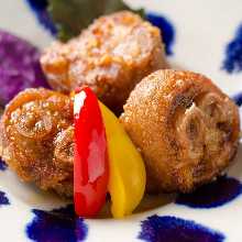 Deep-fried pork trotters