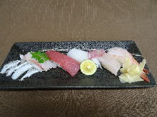 Assorted nigiri sushi, 5 kinds