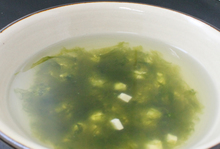 Clear broth soup