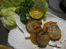 Grilled scallop with butter